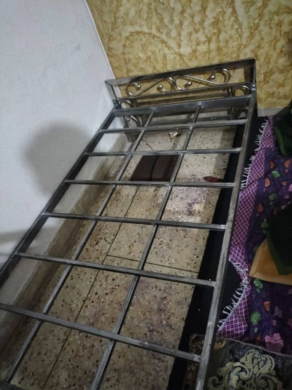 single steel bed new brand 4