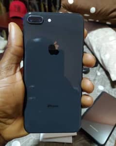 Iphone 8 plus 10 by 10 condition 86 battery health Non pta approved