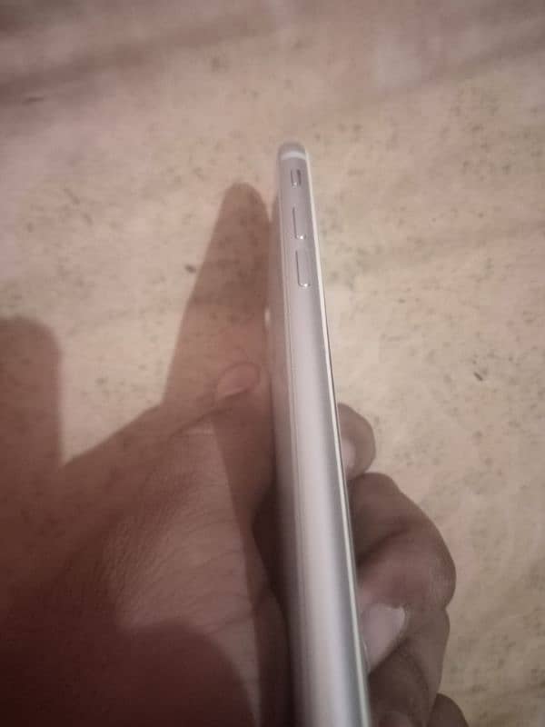 I PHONE 8 WHITE COLOUR 64gb BYPASS EXCHANGE POSSIBLE CONDITION 10/9 4