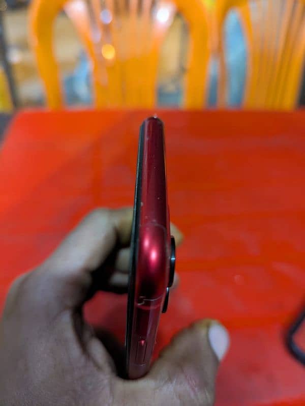 Iphone 11 Red Color 64GB 41K 2