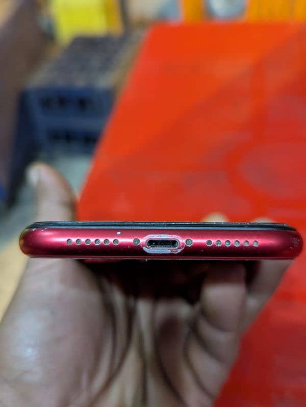 Iphone 11 Red Color 64GB 41K 3