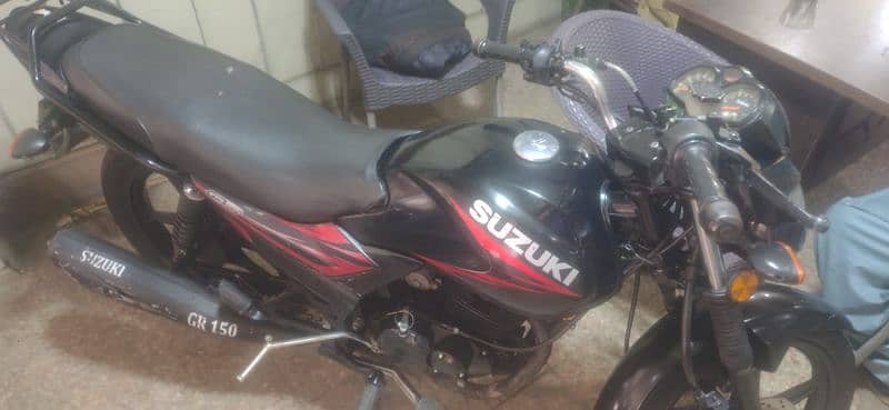 Suzuki 150 GR model 2020 4