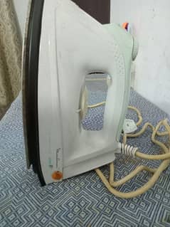 imported iron lightweight. . urgent sale condition 10/10