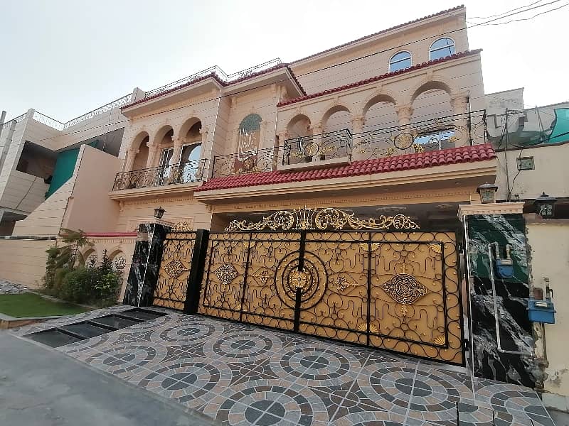 Well-Constructed Brand New House Available For Sale In Allama Iqbal Town - Raza Block 2