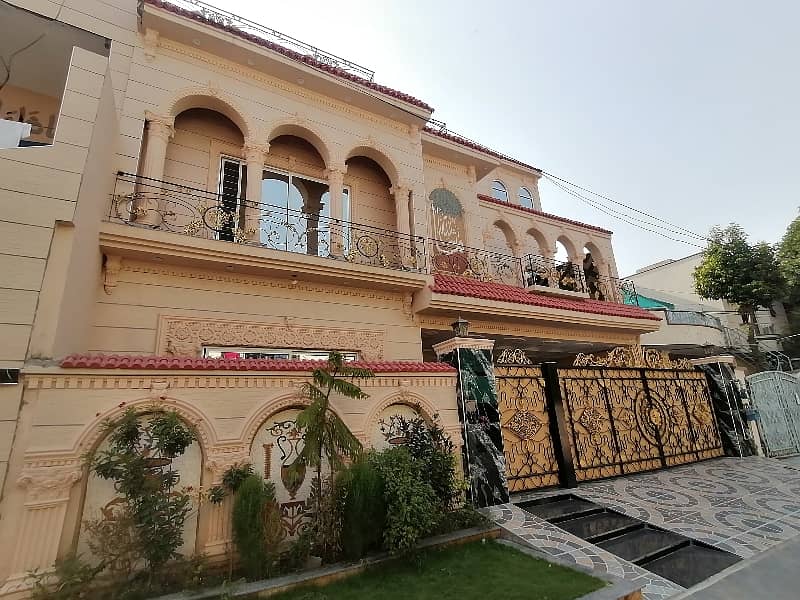 Well-Constructed Brand New House Available For Sale In Allama Iqbal Town - Raza Block 4