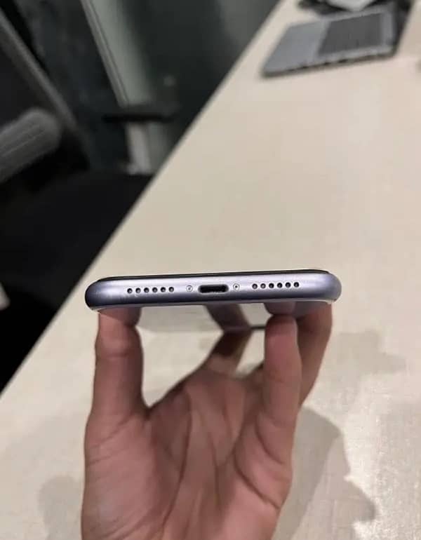 iPhone 11 jv 4month sim time serious buyer no exchange 1