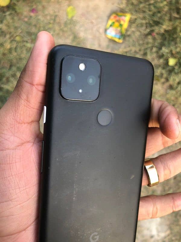 Google pixel 4a 5g 128/6gb official PTA approved 7