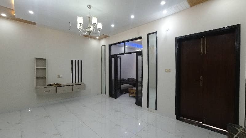 House For sale In Beautiful Bismillah Housing Scheme 10