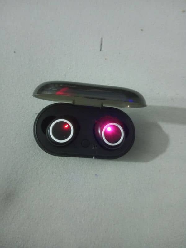 Tws y50 wireless Bluetooth 5.0 1