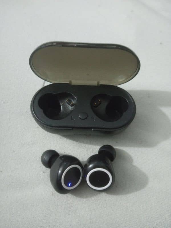 Tws y50 wireless Bluetooth 5.0 4