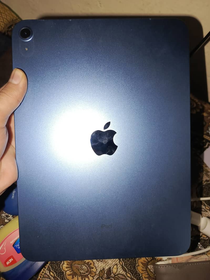 Ipad 10 gen blue color 64 gb 1