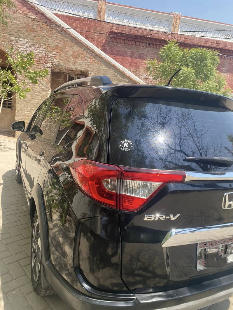 Honda BRV 2017 Model 7