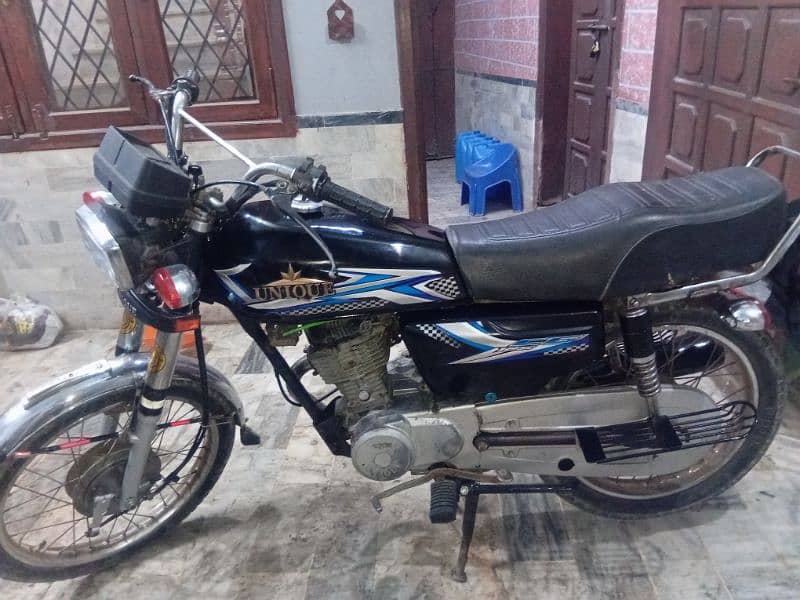 unique 2018 model 125 hdy num urgent sell zng num 03363001527 1