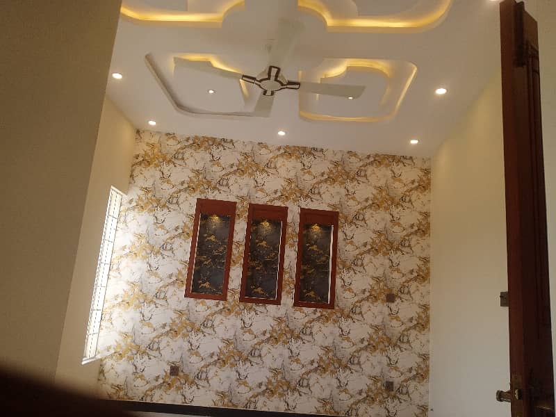 Rawalpindi Bahria Town phase8 7 Marla ground portion for rent gas available 16