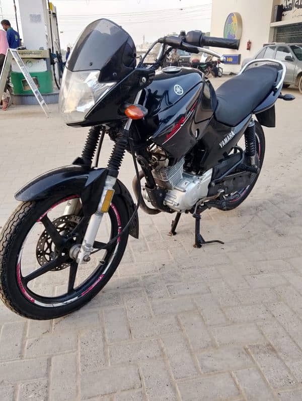 Yamaha Ybr 125 2018 model 0