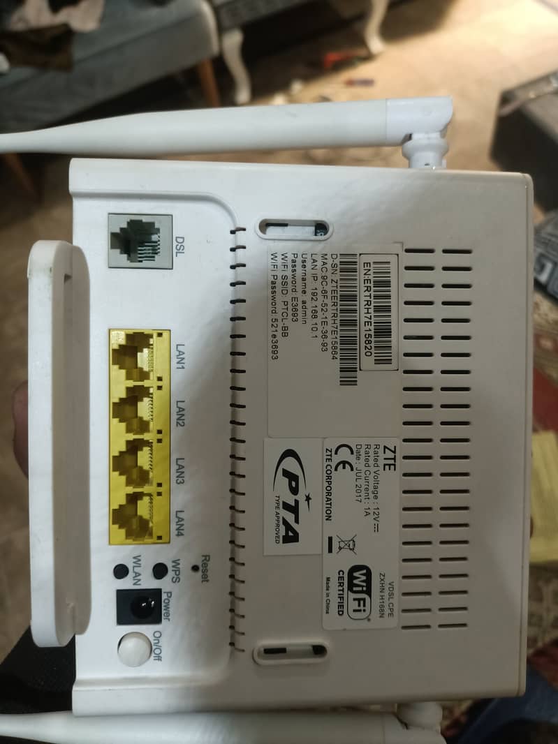 Wireless Modem, Bas box open hai new brand hai 0