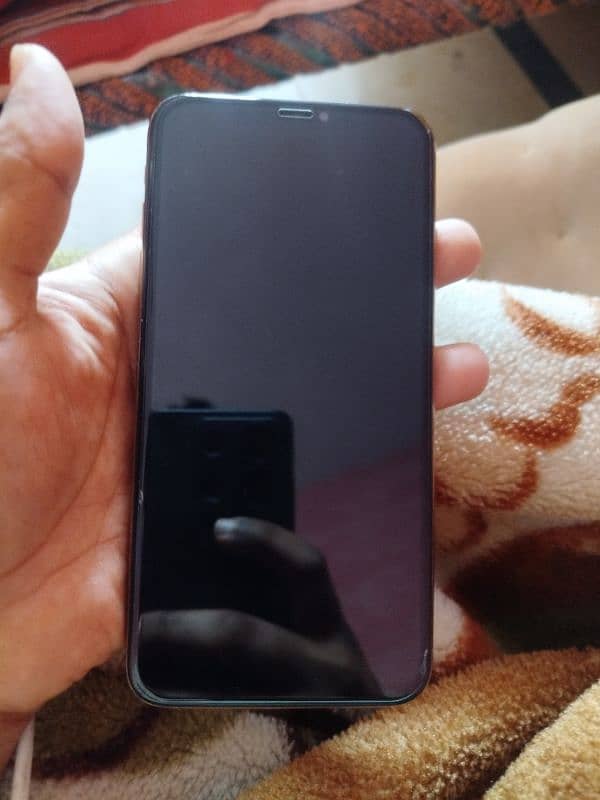 iPhone Xsmax 64gb for sale urgent 4