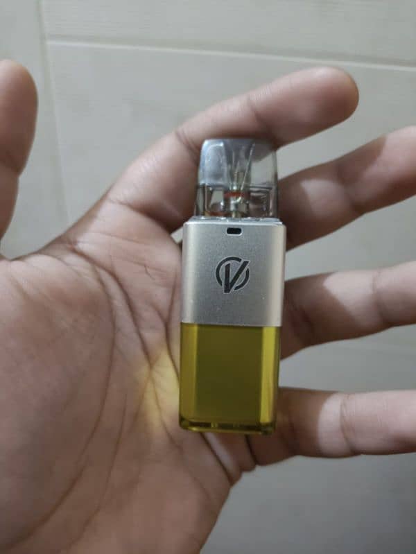 xros cube for sale  Condition 10/9 full box hai coil bhi new hai 0