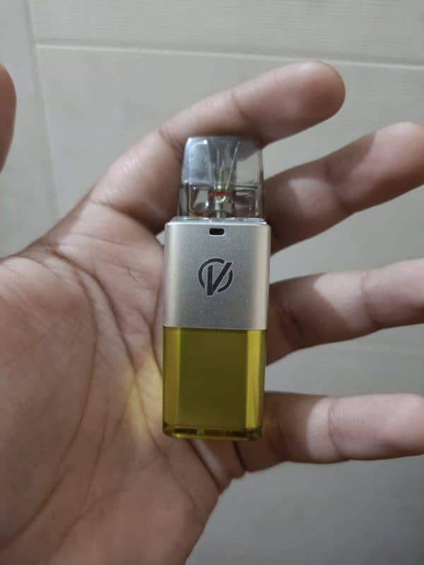 xros cube for sale  Condition 10/9 full box hai coil bhi new hai 2