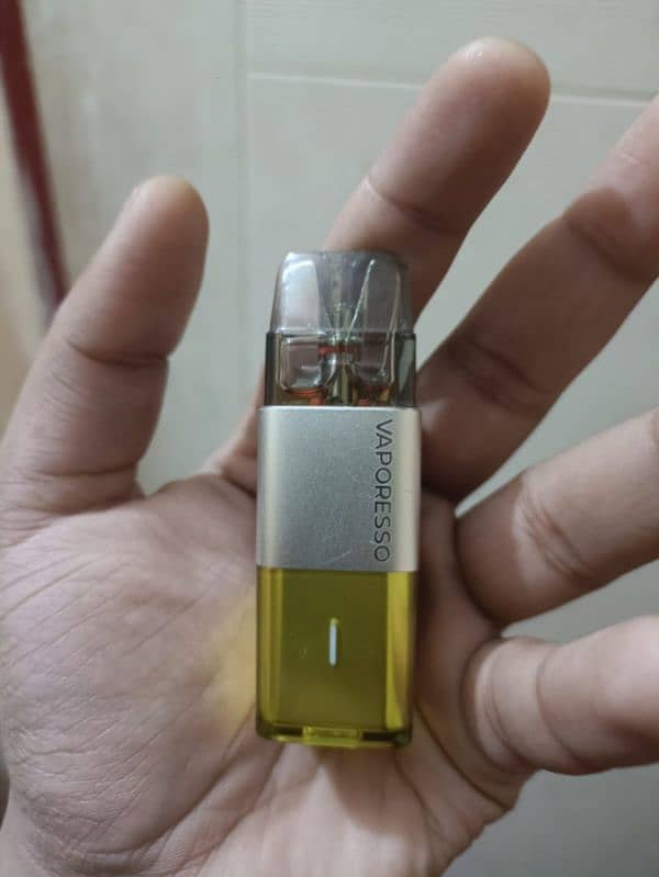 xros cube for sale  Condition 10/9 full box hai coil bhi new hai 4