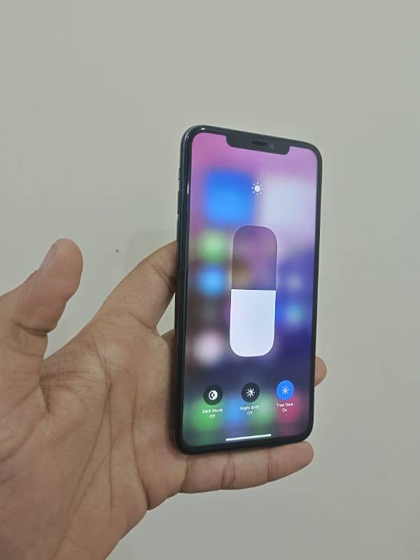 iphone 11 pro max non pta 1