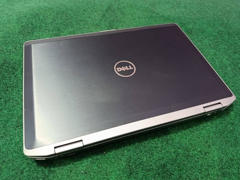 Dell Latitude Core i5 2nd Gen 8GB 320GB 10/10 2