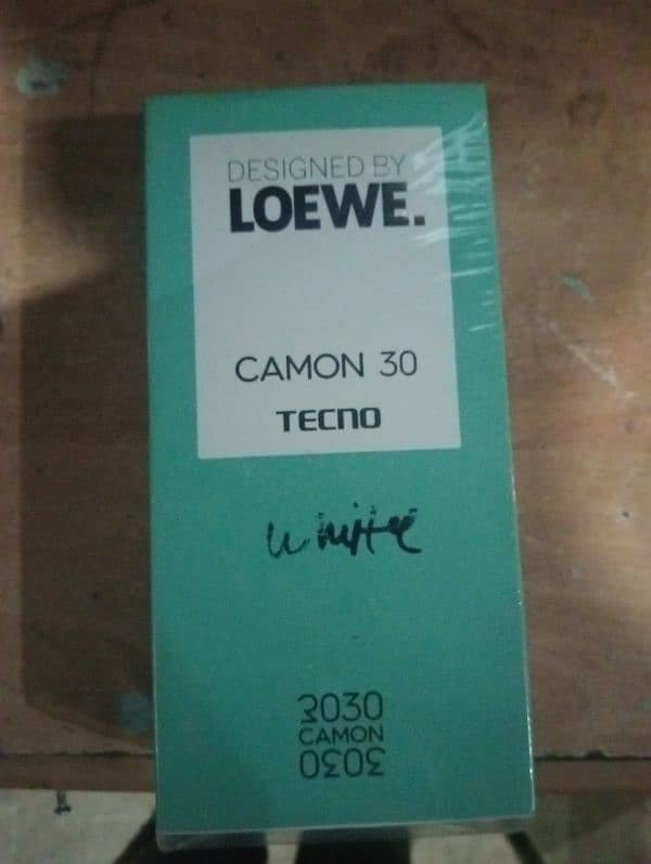 Tecno camon 30 1