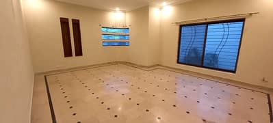 2 Kanal Lower Lock 4 Bed Upper Portion For Rent In Phase 5