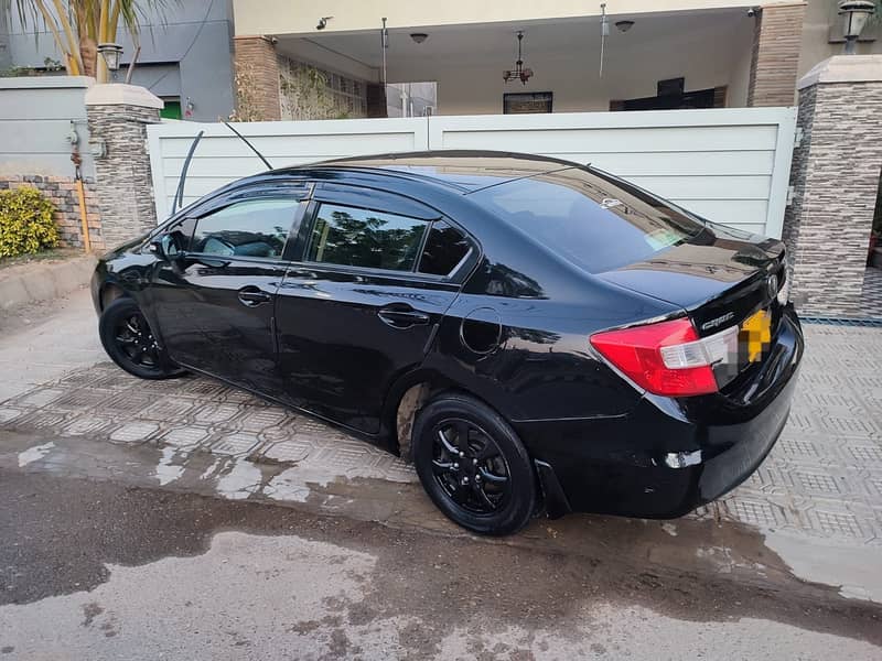 Honda Civic Rebirth - 2015 UG Top Variant Sun Roof 3