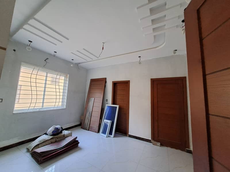 6 marla size(30*50) corner double Storey Brand New House For Sale 5