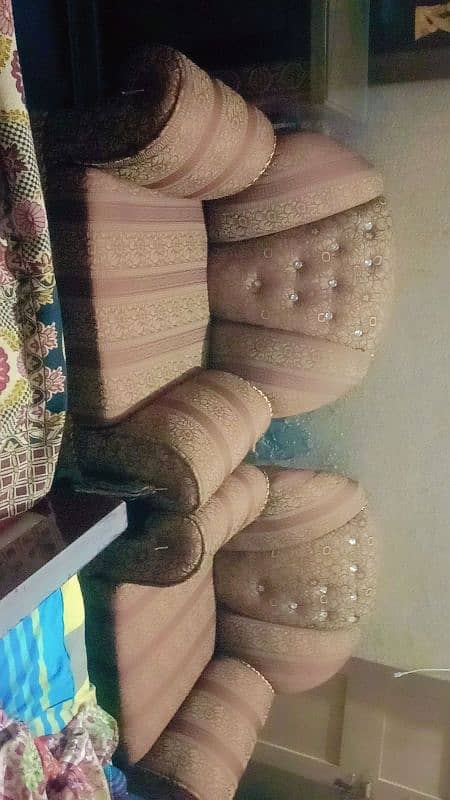 VIP sofa set for sell condition new jasi h 1