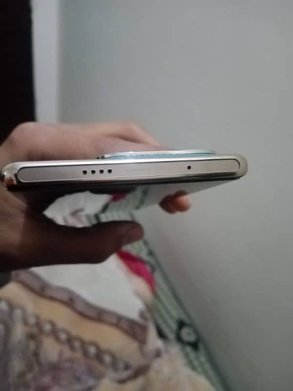 Infinix Zero 30 4G. 8GB/256GB 2