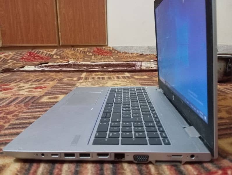 Laptop 4