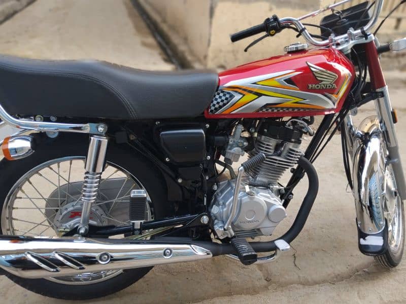 honda 125 2025 isb num 1