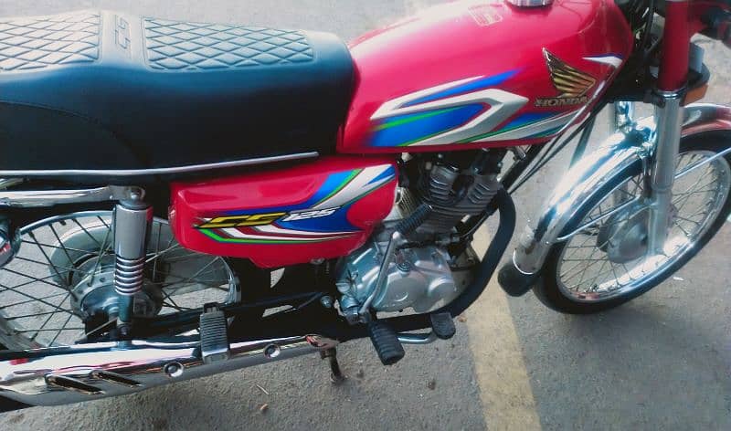 Honda CG125 Model 2022. . Ph. 03154812359 4