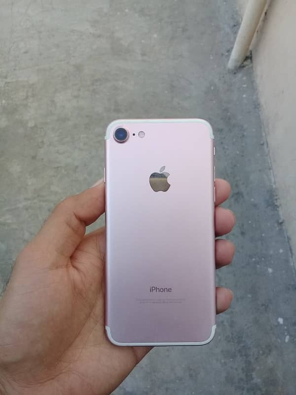 iphone 7 PTA APPROVED 0