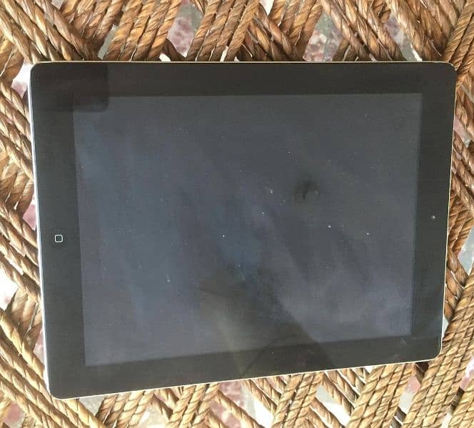 Ipad 32 gb( Apple Brand) 4