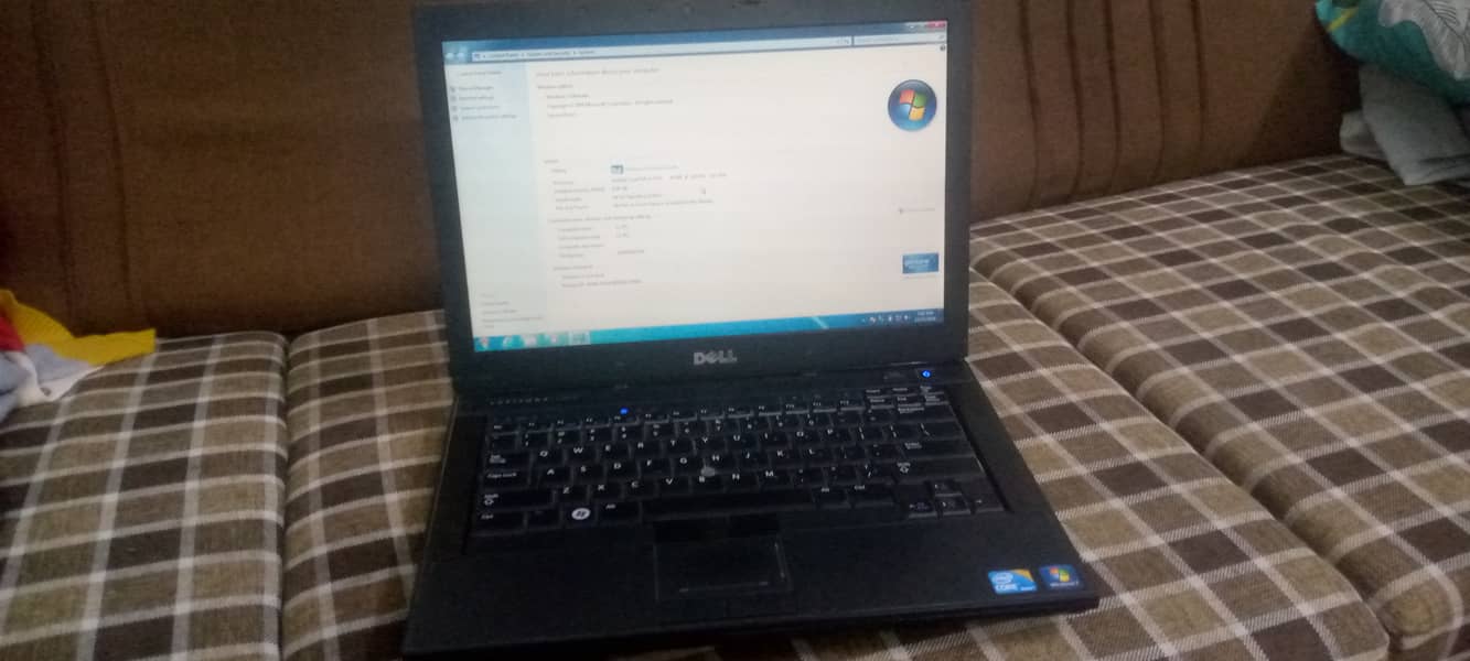 Dell Core i5 laptop, 6410 6gb, 160gb very less used last month bought 8