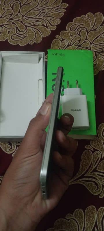 Infinix Note 11 Full Box Amoled +33W 3