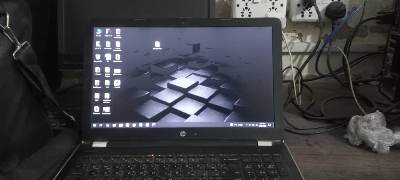 HP i5 7th generation, 8Gb Ram, 512Gb ssd 1