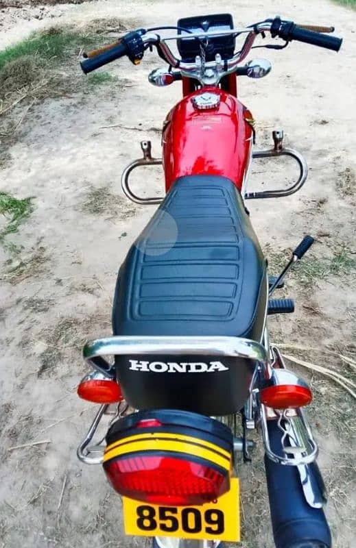 Honda 125 2016 model for sale WhatsApp 03494717204) 1