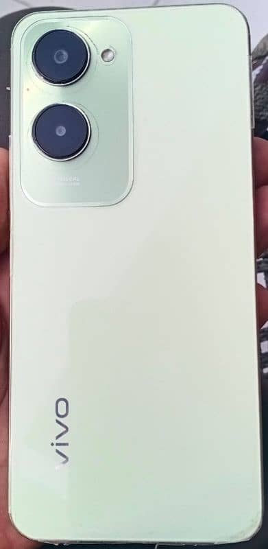 vivo Y18 3