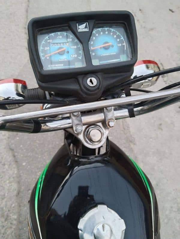 Honda CG 125 2014 6