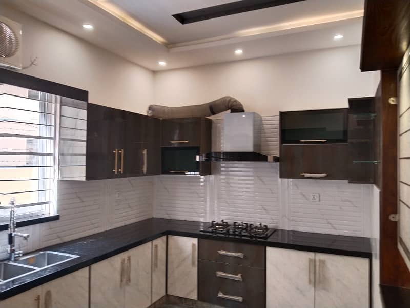 Revenue Society Lhr 17 Marla Newly House For Sale 25