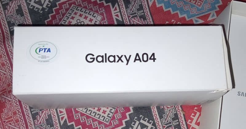 Galaxy A04 (Warranty 03 mths) 12