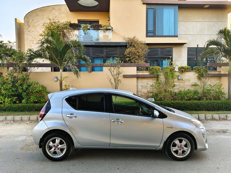 TOYOTA AQUA (S) KEY START MODEL 2015 REG. 2018 (B2B) ORIGINAL SILVER. 6