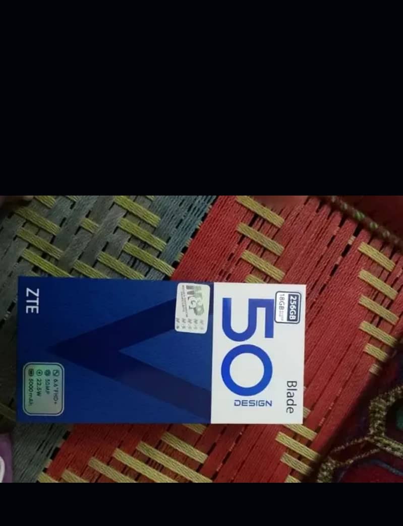 ZTE v50 8+10/256 10/10 condition full box 0