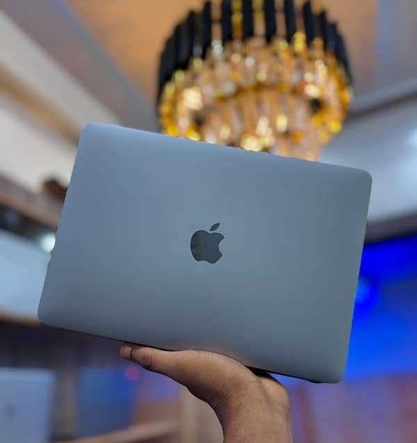 Macbook 2017 12 Inch 1