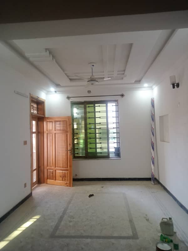 Brand New 5marla first floor house available for rent Islamabad 8