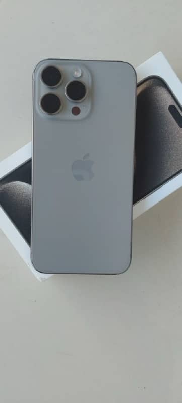 Iphone 15 Pro Max Natural Titanium 4